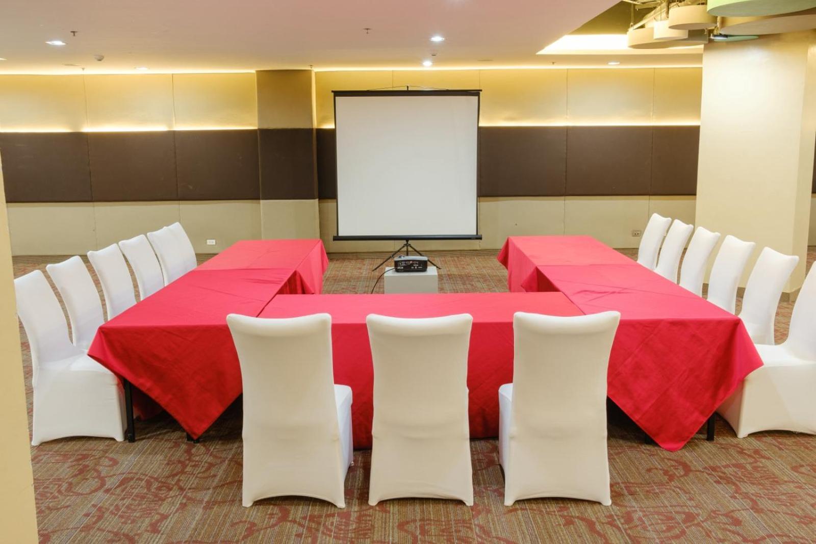 Go Hotels Lanang - Davao Ngoại thất bức ảnh