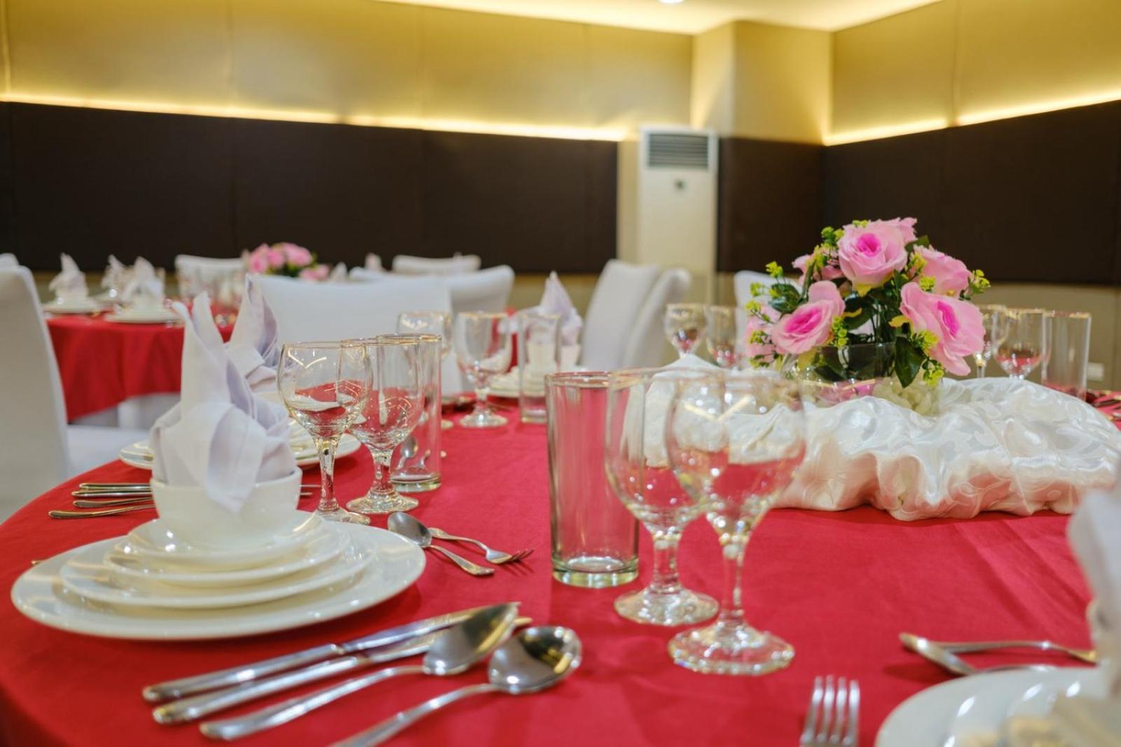 Go Hotels Lanang - Davao Ngoại thất bức ảnh
