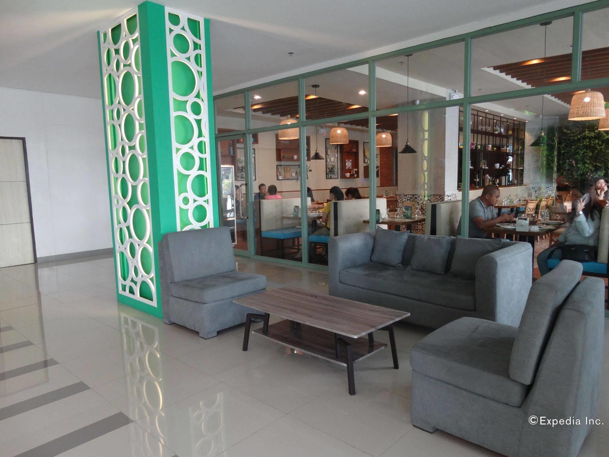 Go Hotels Lanang - Davao Ngoại thất bức ảnh